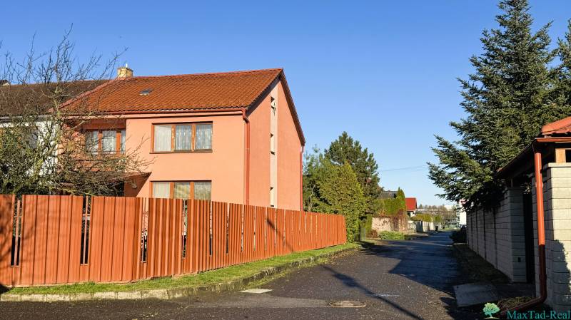 pohľad z bočnej ulice