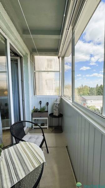 sedenie balkón.jpeg