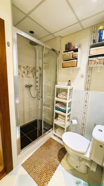 sprchovací kút.jpeg