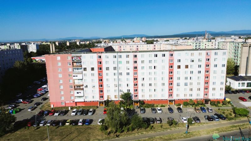 Užhorodská, MIchalovce